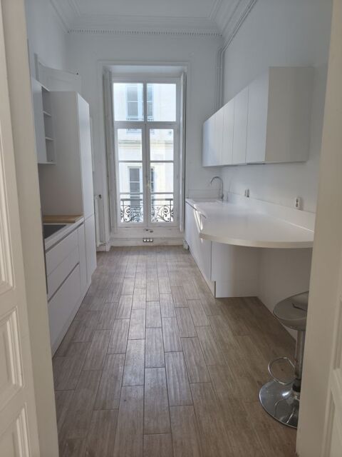  Appartement � louer 6 pi�ces 173 m�