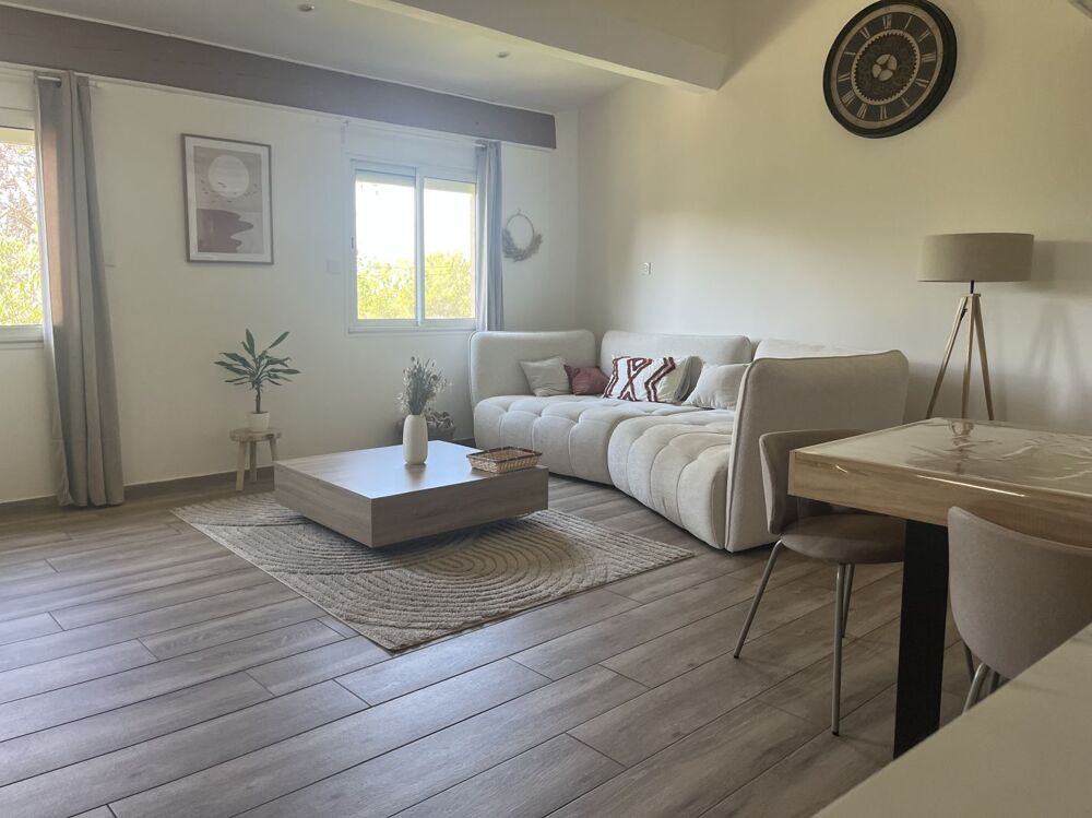 Vente Appartement 4 Pièces Haut de villa en duplex Marseille 11
