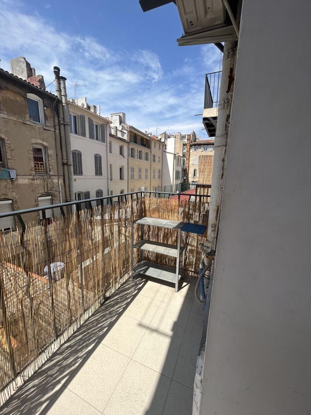 Location Appartement 3 Pièces traversant Marseille 12