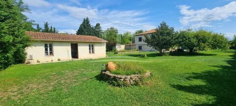   Maison Maison - 9 pi�ce(s) - 210 m�