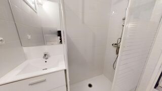  Appartement à louer 1 pièce 69 m²