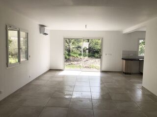  Maison  louer 4 pices 99 m