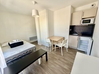 Appartement à louer 1 pièce 22 m²
