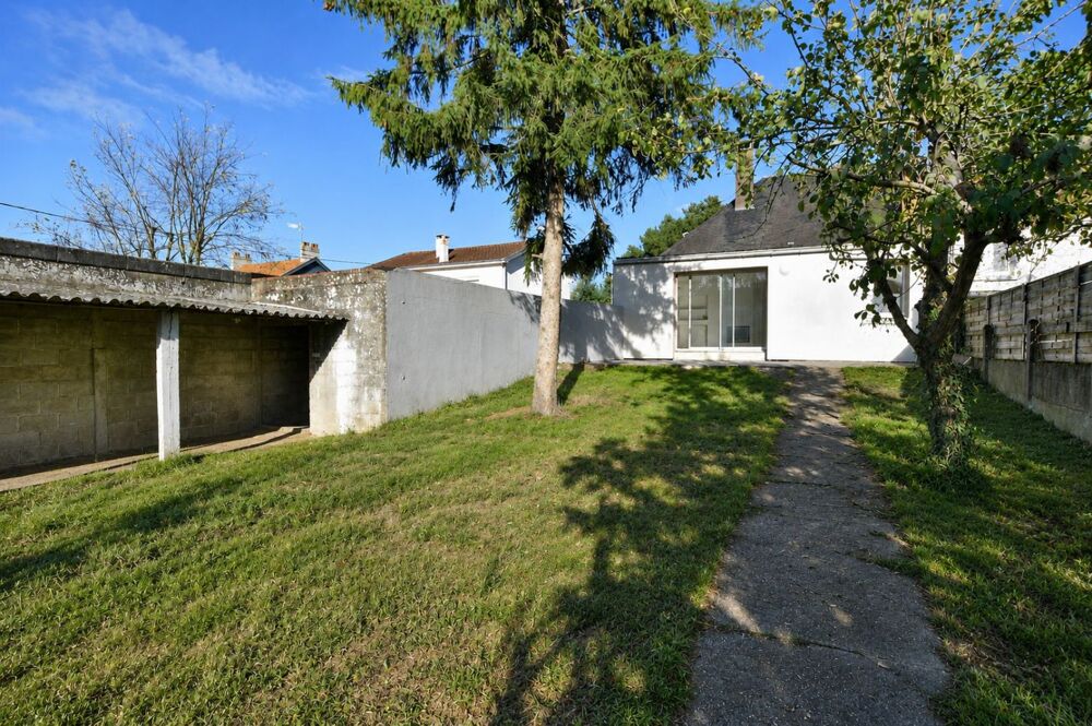 Maison 7 pièces 158 m² · à Cholet · 158 m² · 215 250 €