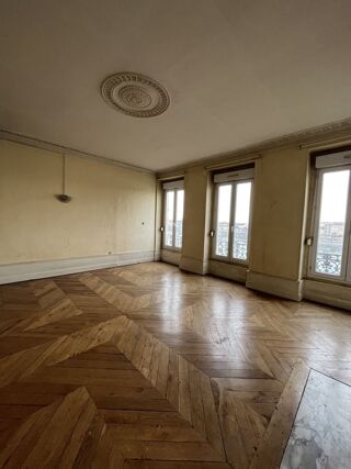  Appartement  vendre 5 pices 161 m