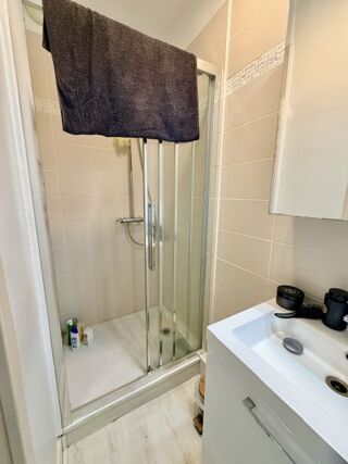  Appartement à louer 2 pièces 48 m²