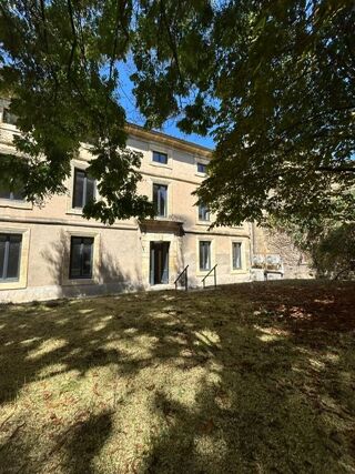  Maison � vendre 15 + pi�ces 530 m�