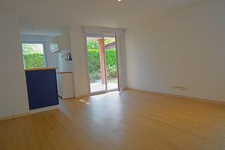  Appartement à louer 3 pièces 63 m²