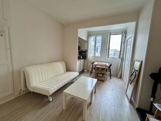  Appartement à louer 2 pièces 19 m²