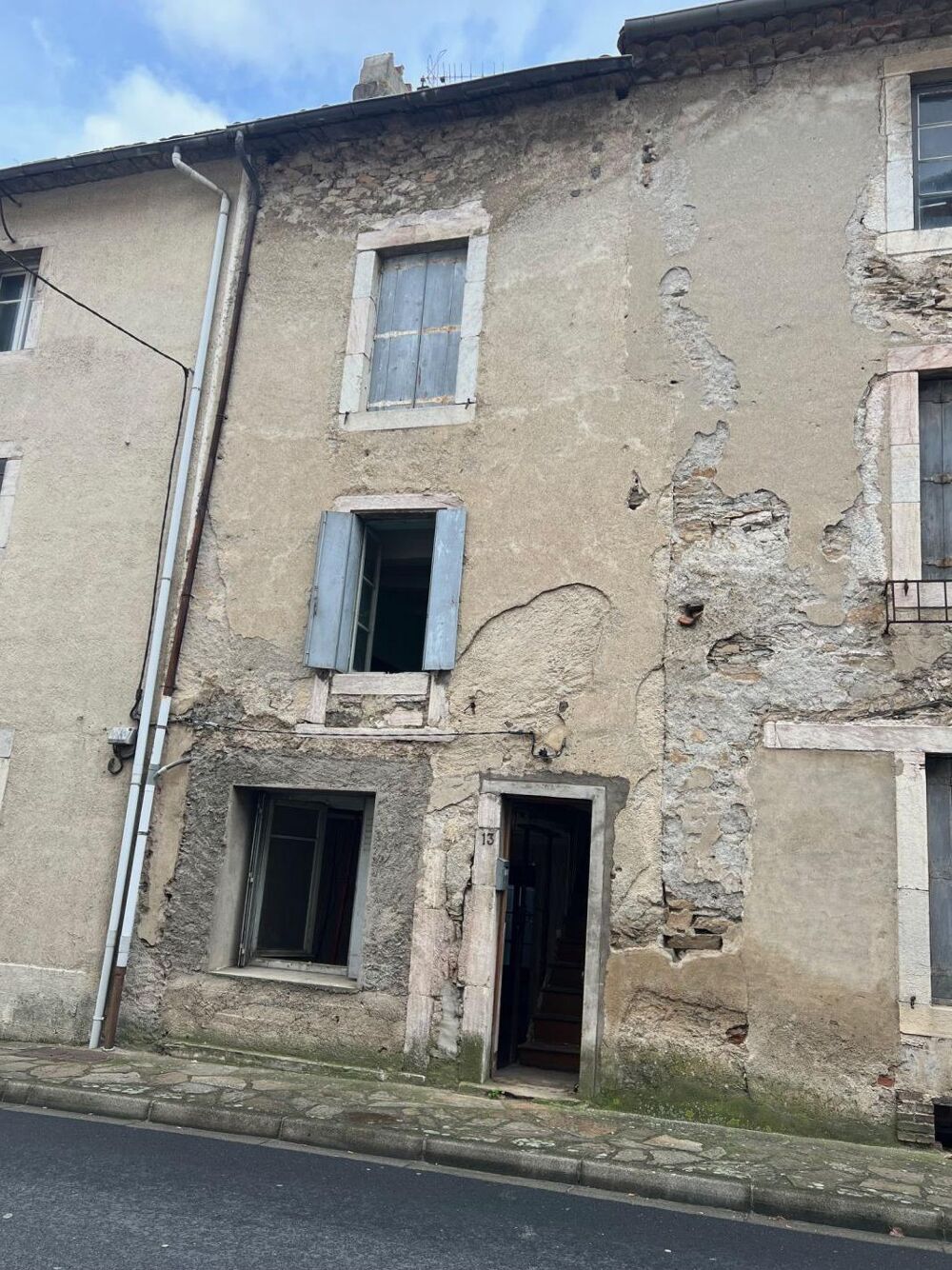 Vente Maison Maison de village à rénover entièrement Riols