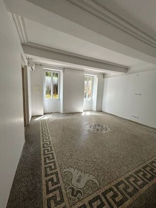  Maison � vendre 15 + pi�ces 530 m�