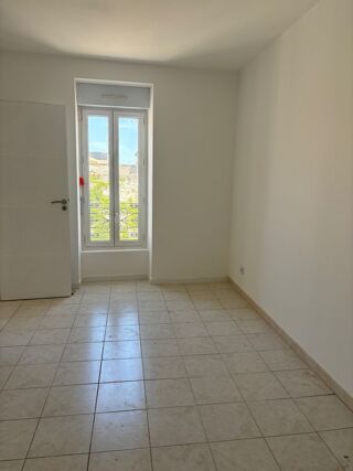  Appartement à louer 2 pièces 36 m²