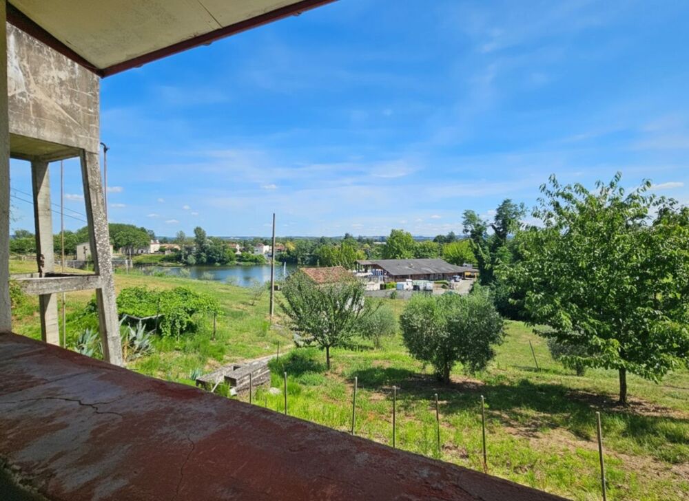 Maison 5 pièces 105 m² · à Clairac · 105 m² · 179 000 €