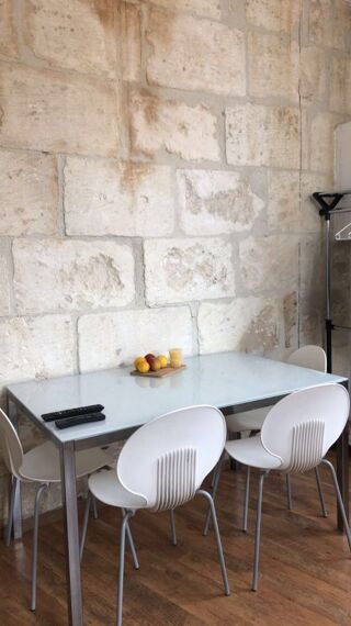  Appartement à louer 2 pièces 34 m²