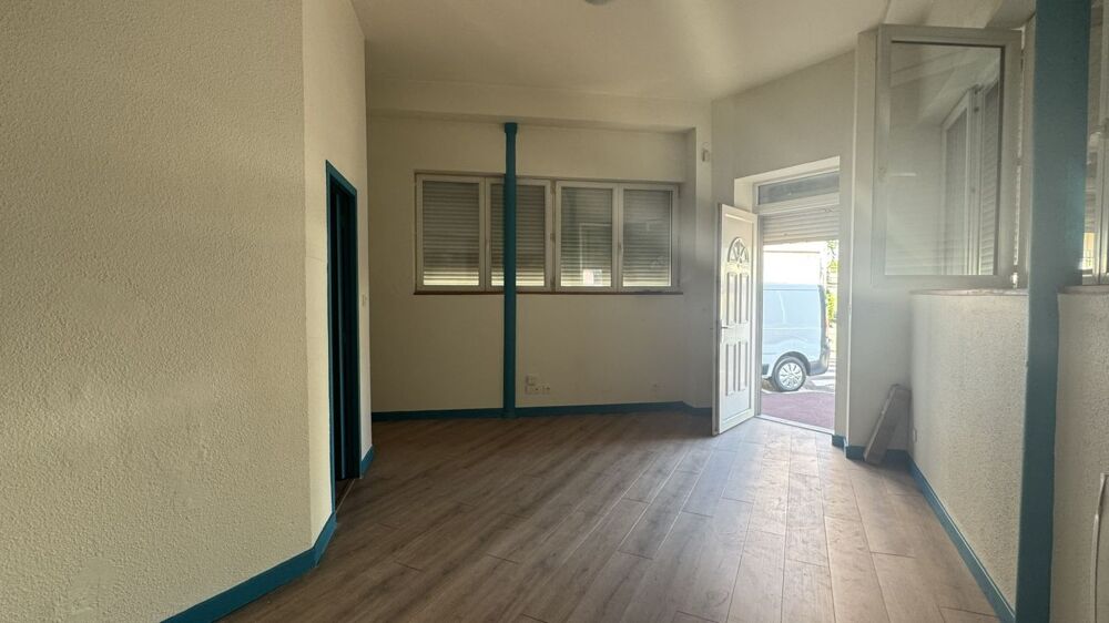   Studio Cabine 5 min de la gare et 15 min du pôle 
