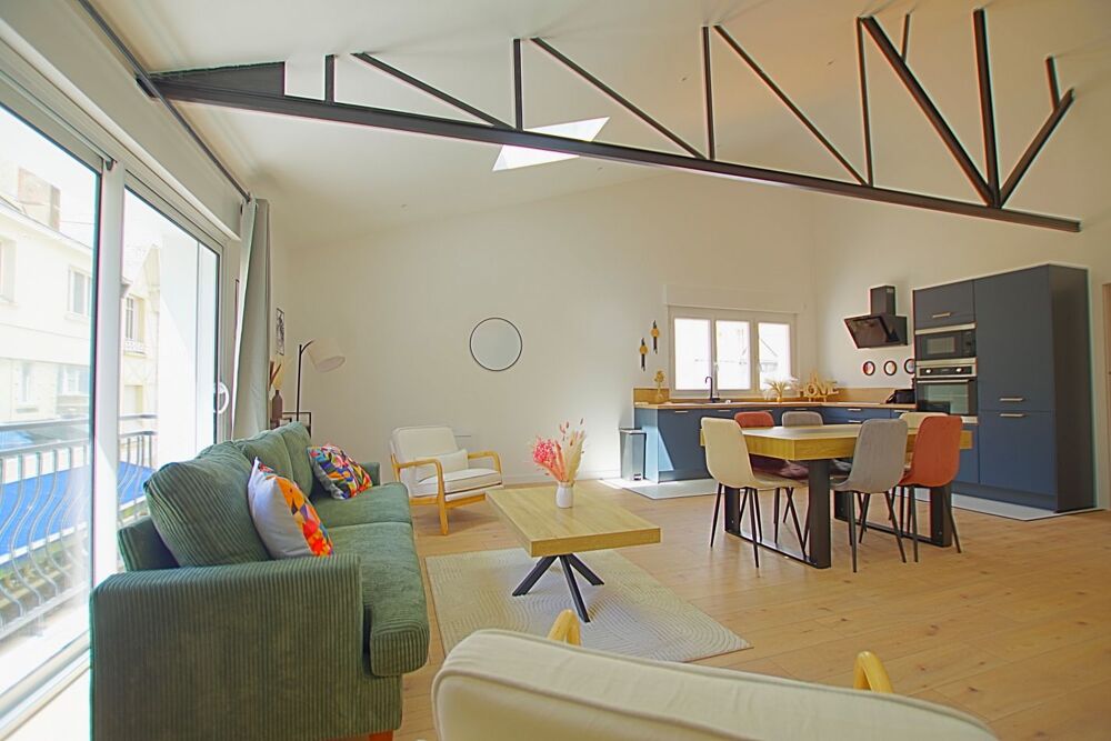 Vente Maison Maison Rue piétonne, centre ville, parking Les sables d'olonne