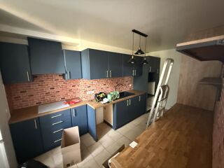  Maison à louer 8 pièces 230 m²