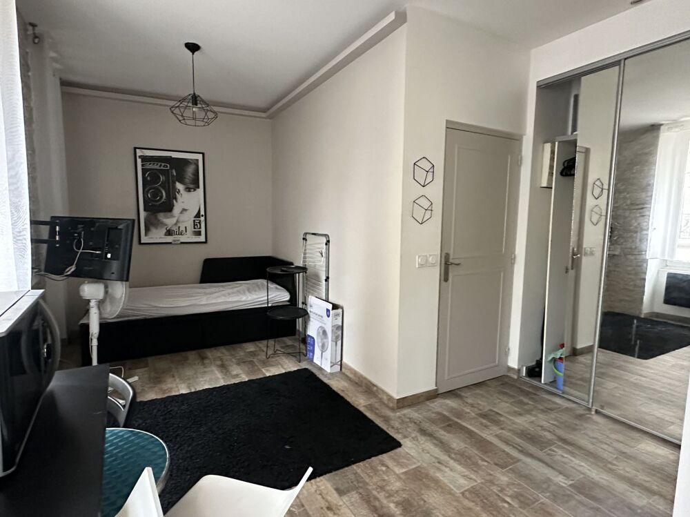 Location Appartement Studio Marseille 6