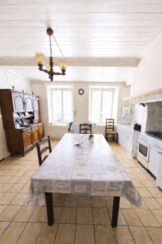  Maison à vendre 11 pièces 203 m²