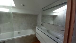  Appartement  louer 3 pices 87 m