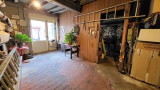  Maison  vendre 7 pices 218 m