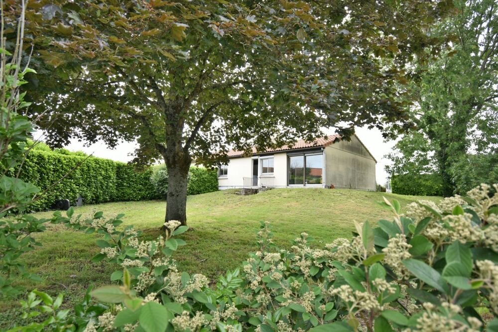 Vente Maison Maison Réf : Rosmira Cholet