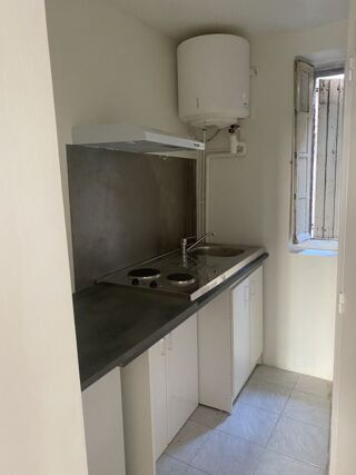  Appartement à louer 1 pièce 16 m²