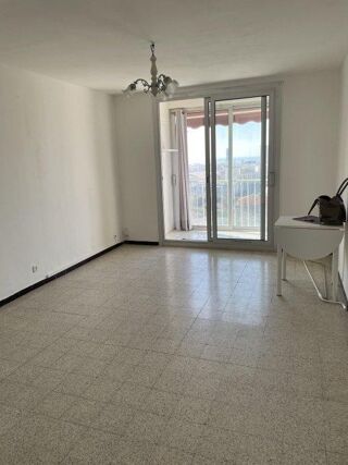  Appartement à louer 3 pièces 56 m²