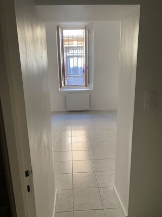  Appartement à louer 1 pièce 16 m²