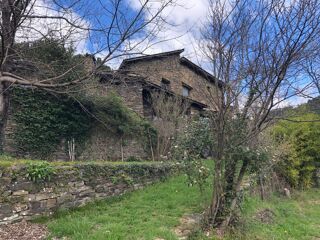  Maison � vendre 8 pi�ces 275 m�