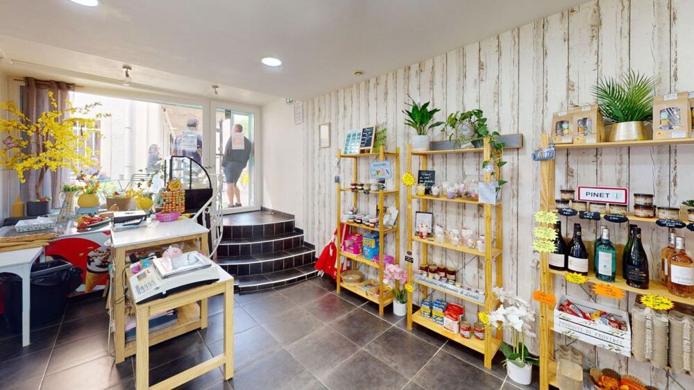   Local commercial Alimentation Pinet