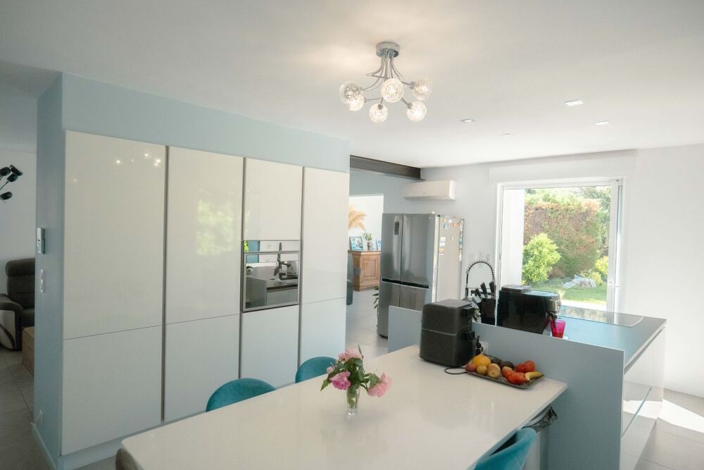Vente Maison Villa de standing avec piscine Lezignan la cebe