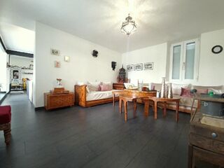  Maison  vendre 5 pices 221 m