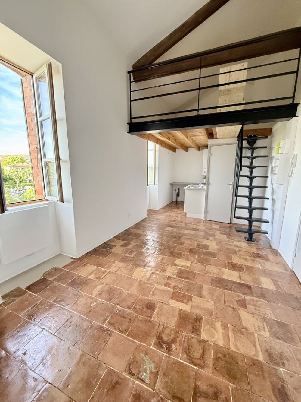 Location Appartement 2 Pièces Parking privé Vaison la romaine