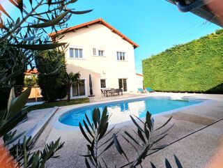  Maison à vendre 8 pièces 200 m²