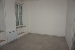 Appartement à louer 2 pièces 37 m²