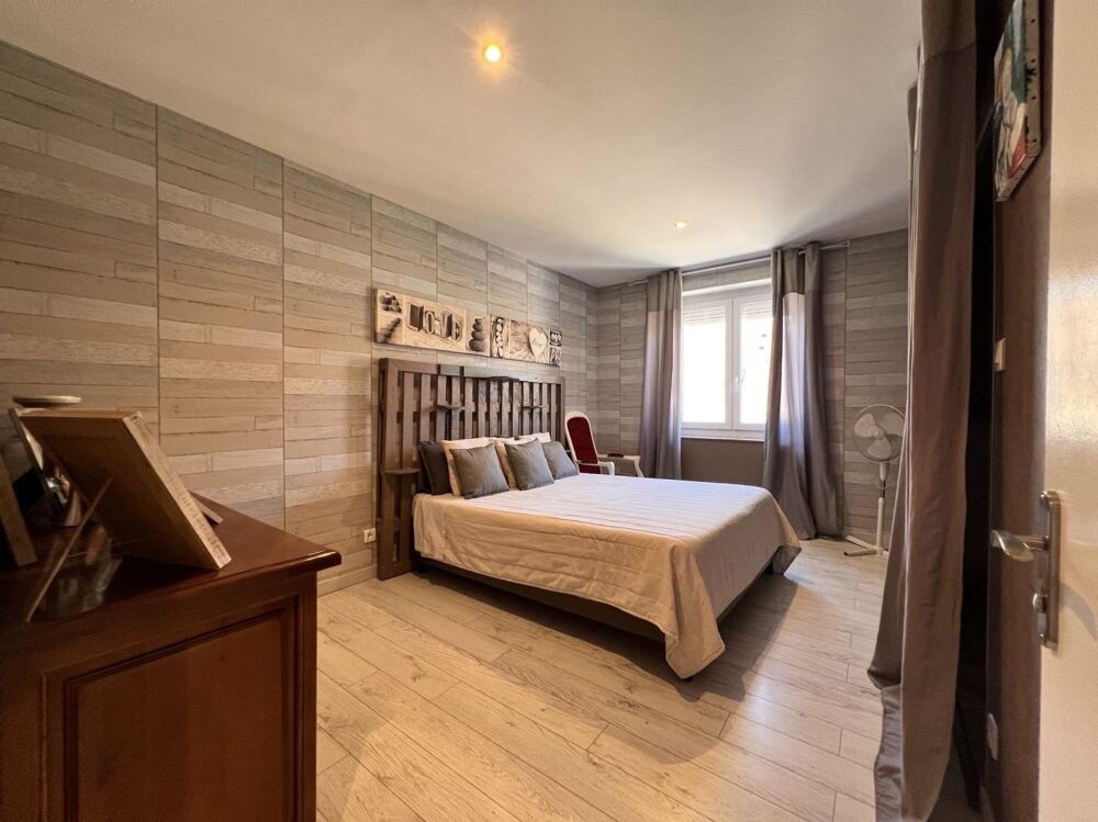 Vente Maison Maison Cour aménagée Laives