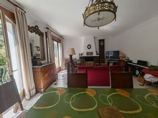  Maison  vendre 10 pices 250 m