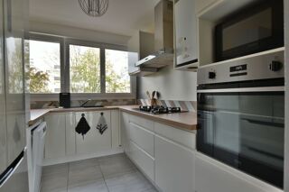  Appartement  vendre 4 pices 73 m