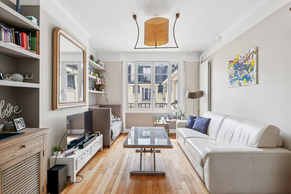 Appartement 2 pièces 52 m² · à Paris 16 · 52 m² · 548 000 €