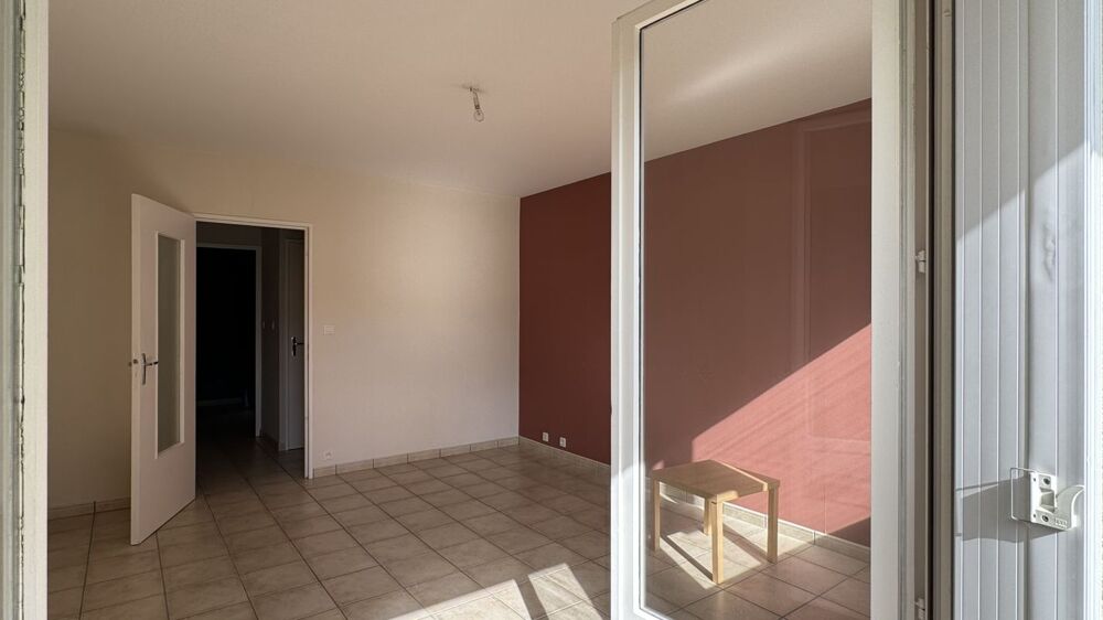 3 Pièces Secteur recherché