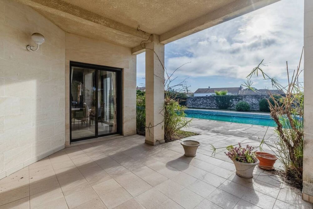 Villa familiale 4 chambres avec piscine