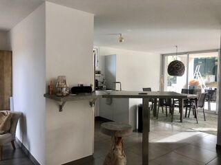  Maison à louer 5 pièces 161 m²