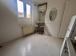  Appartement à louer 1 pièce 30 m²