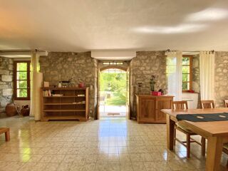  Maison � vendre 6 pi�ces 320 m�