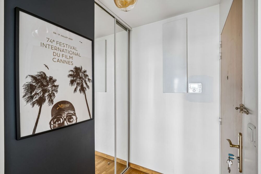 Vente Appartement 2 Pièces balcon Suresnes