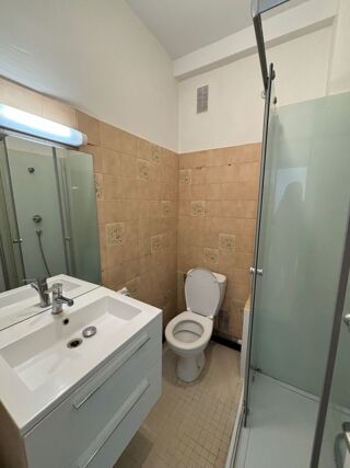  Appartement à louer 1 pièce 33 m²