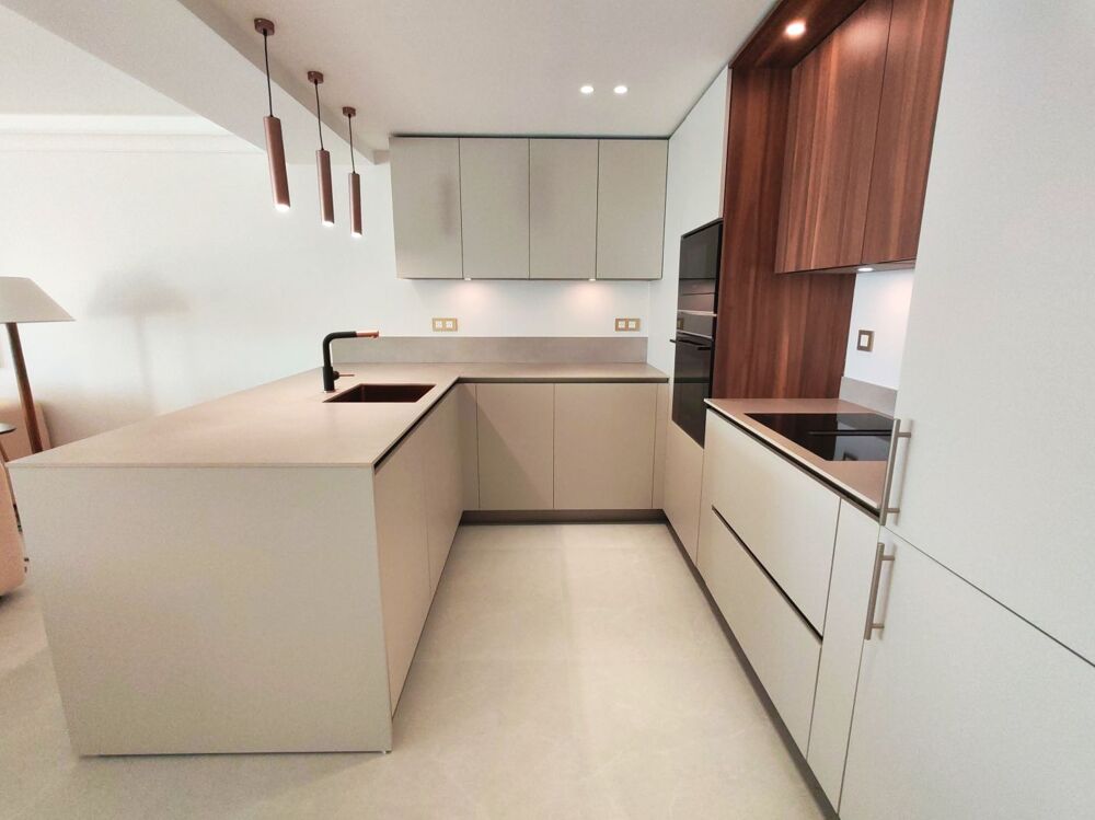 � vendre  Appartement Cannes (06400)