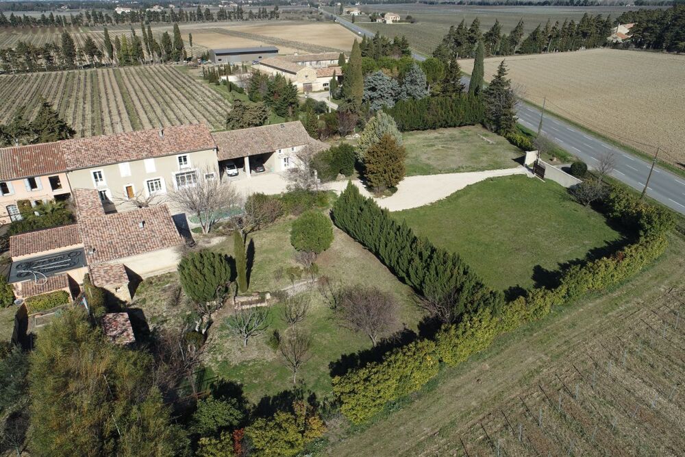 Villa 3 HABITATIONS 450 M2 SUR 5000 M2