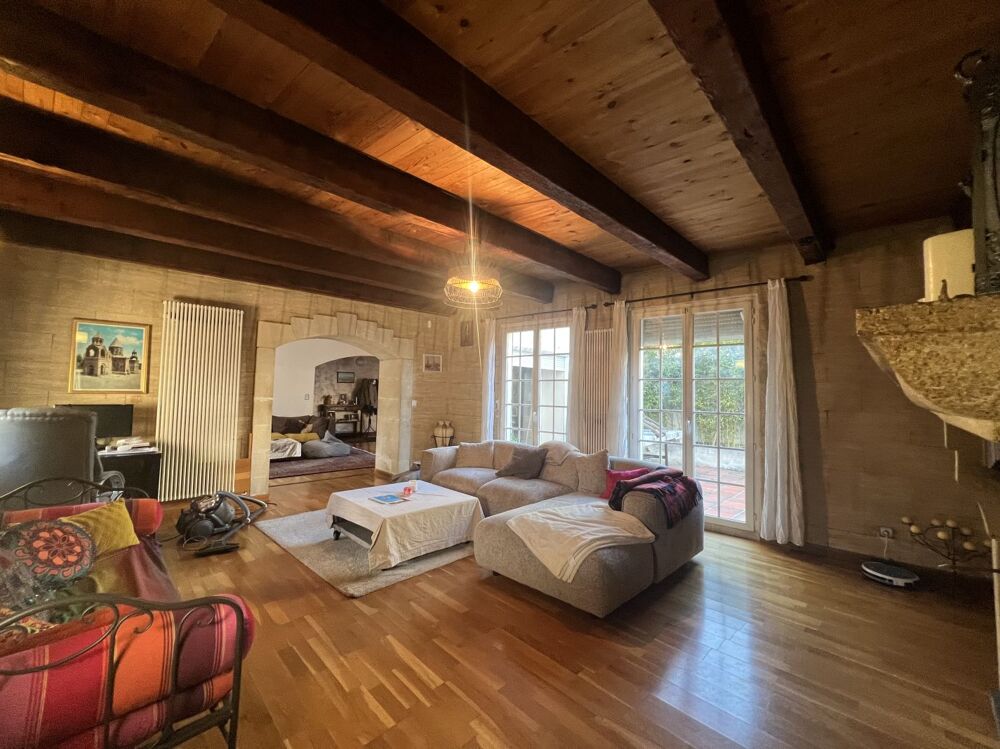 Maison Maison/camoins